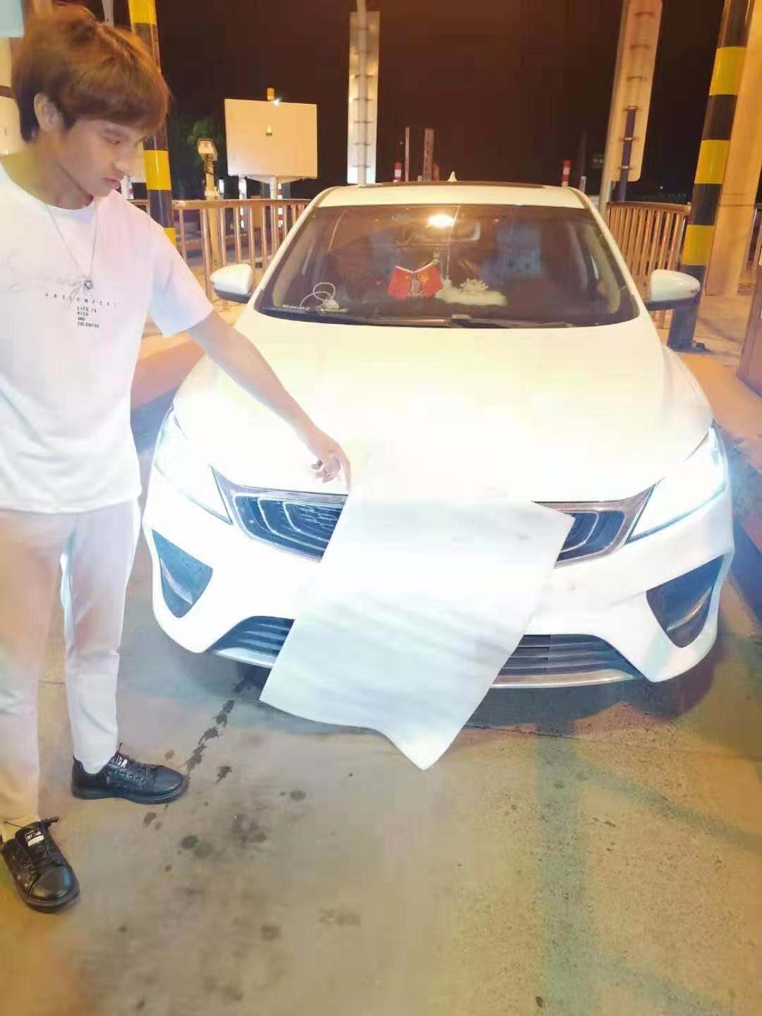 1627889883427273.jpg 8f0ee5b730950ef133f550d44a7154e.jpg